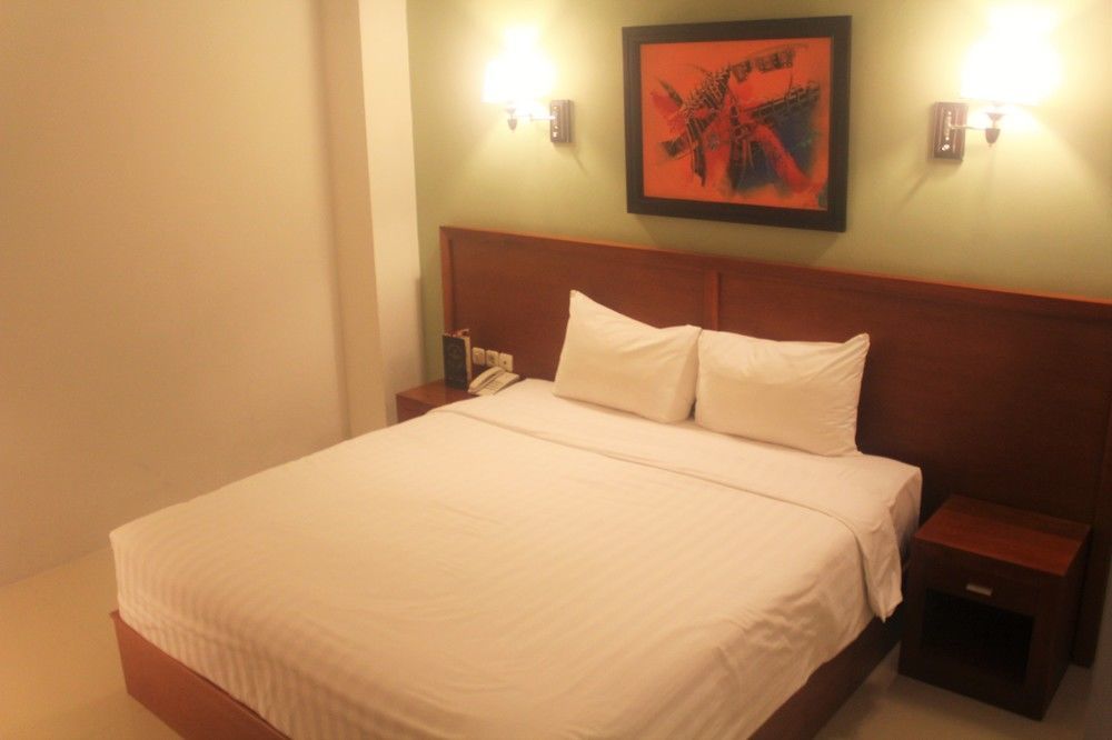 Prima Sr Hotel & Convention Yogyakarta Селеман Екстер'єр фото