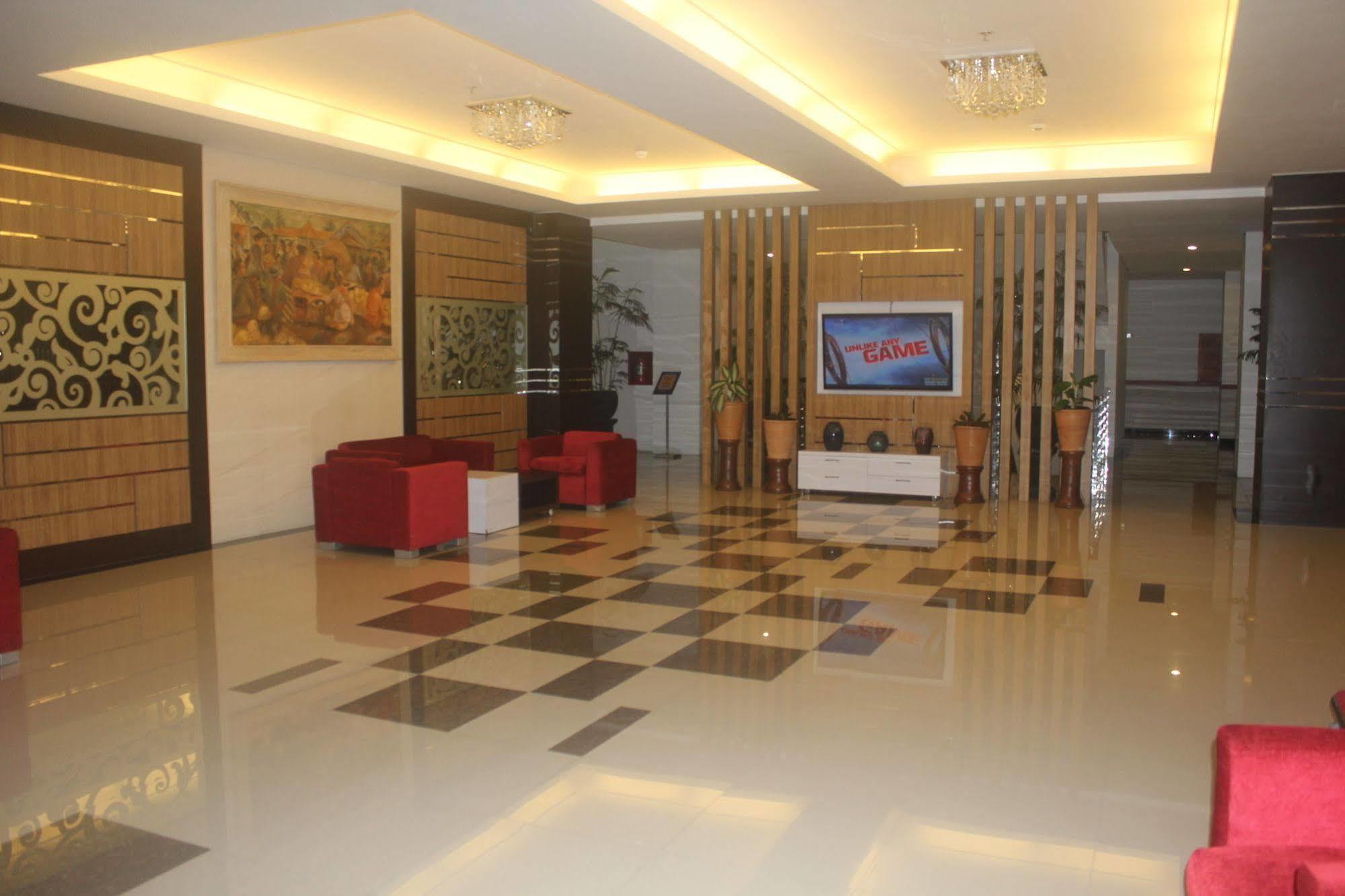 Prima Sr Hotel & Convention Yogyakarta Селеман Екстер'єр фото